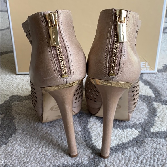MICHAEL Michael Kors Graham Caged Heeled Bootie - Picture 6 of 8